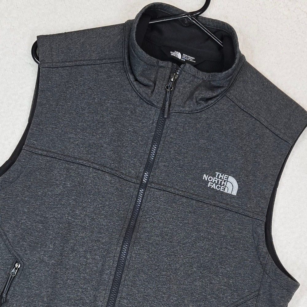 The North Face WindWall Vest Mens M Gray Softshell Gorpcore Hiking Vest NF0A33QO